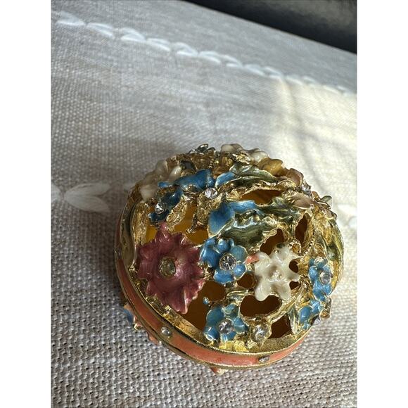 Jeweled Round Floral Box Trinket Box Made With Swarovski Crystals - Picture 3 of 16